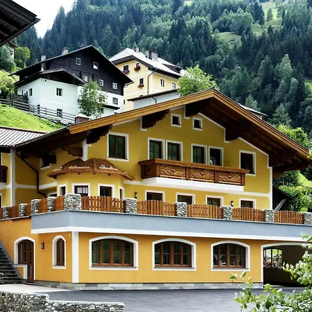 Haus Alpenquell * Hüttschlag